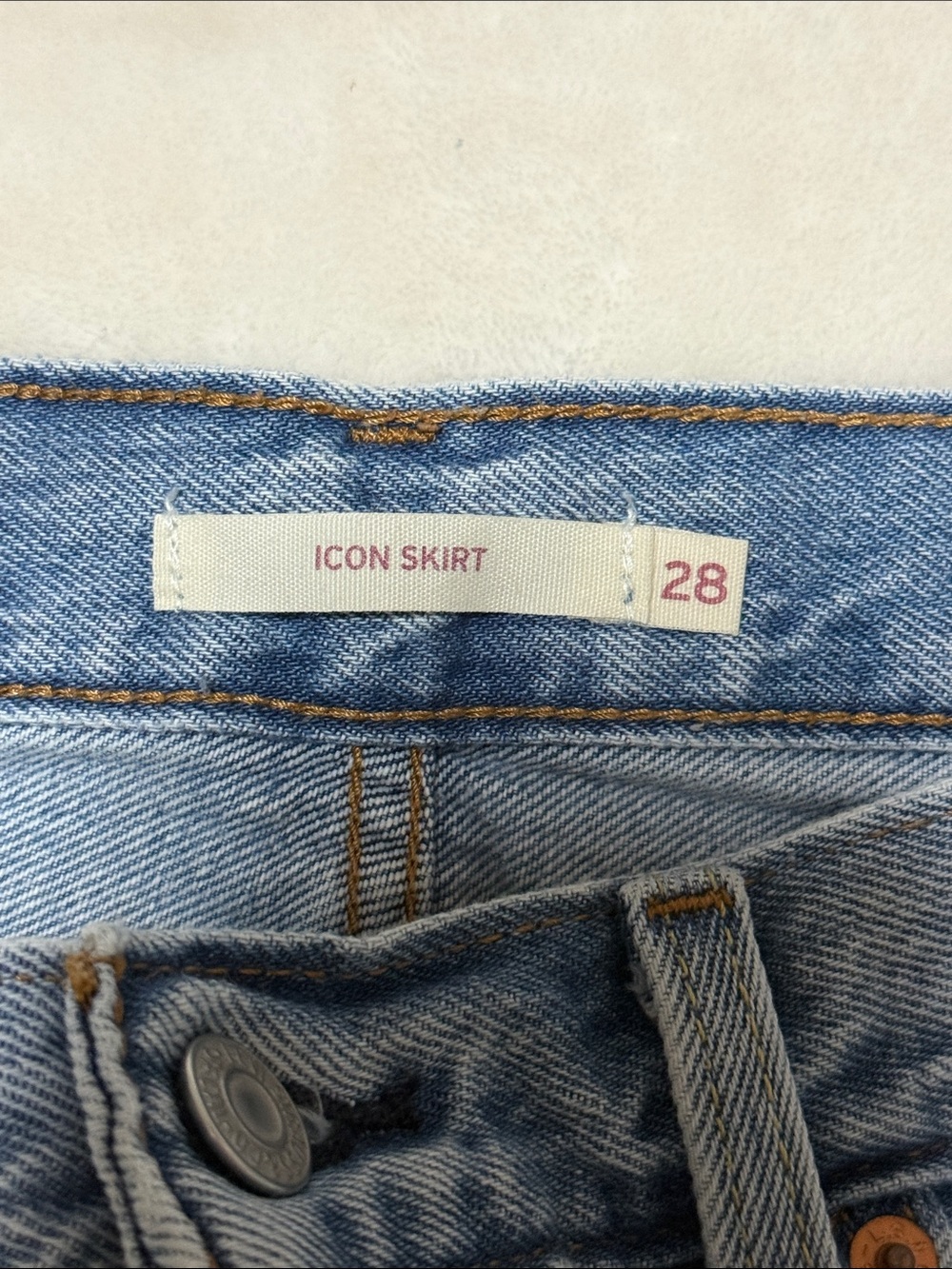 Levi's Light Blue Button-Front Denim Mini Skirt - Picture 2 of 3